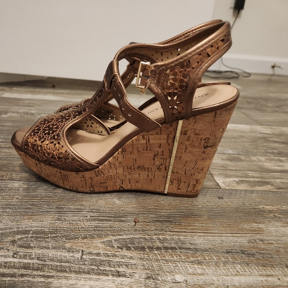 ANTONIO MELANI WEDGES - Picture 2 of 5